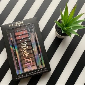 $5 BUY 2 GET 1 Nude or Smokey Eyes Collection